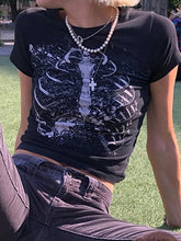 T-Shirt mit Rundhalsausschnitt und Sternum-Print